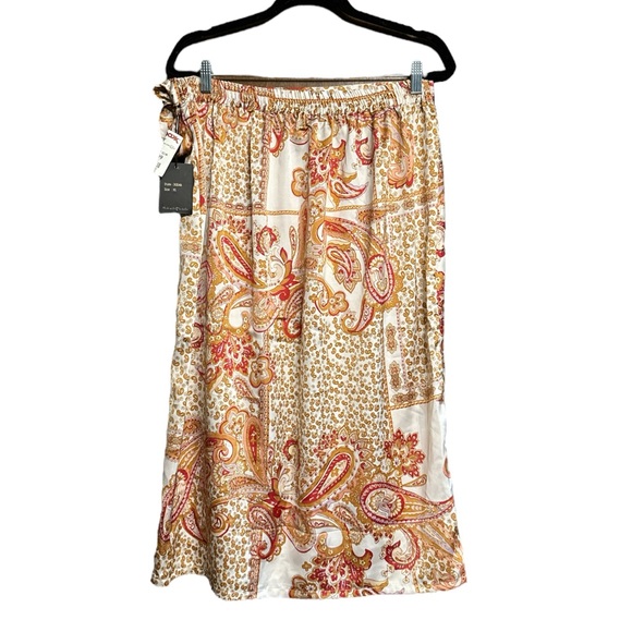 Midi Faux Wrap Skirt, Size XL - Picture 2 of 3